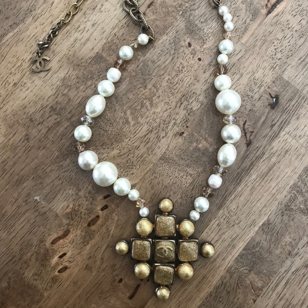 Large Chanel Statement Necklace - image 3